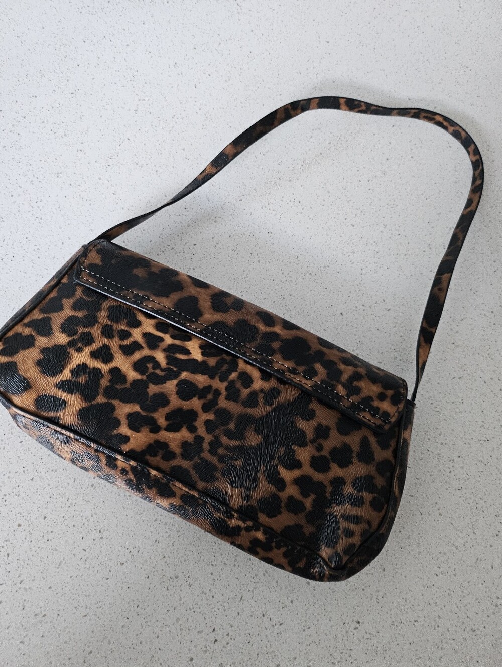 Leopard Print Purse - Picture 3 of 5